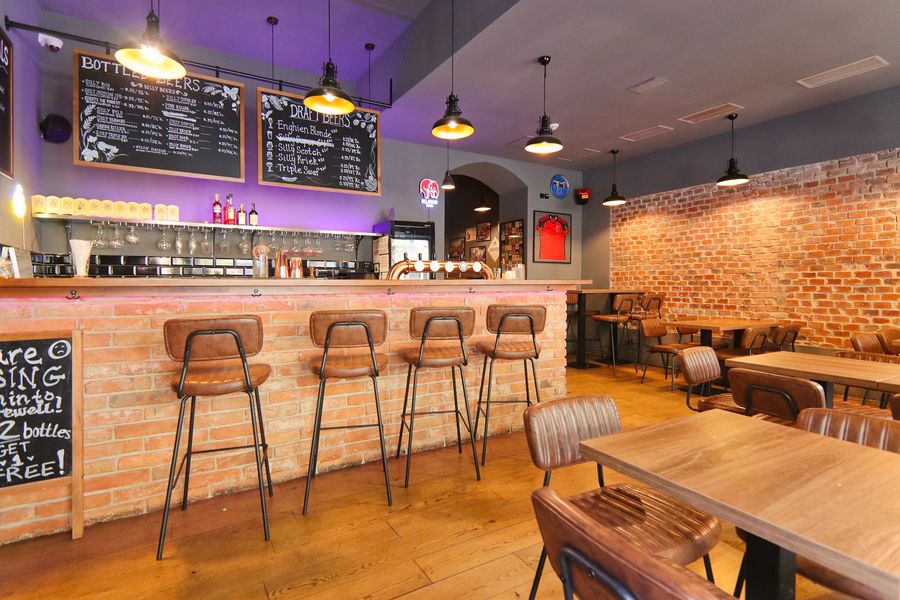 Restaurace v Korunní ulici