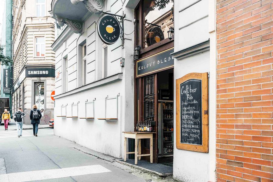 Bar a bistro v Ječné ulici