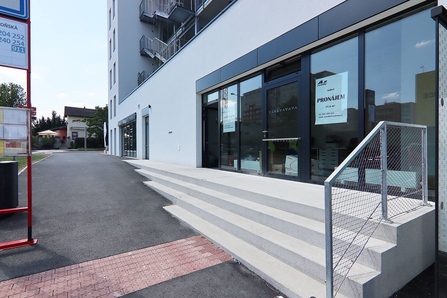 Komerční prostor v Milánské ulici