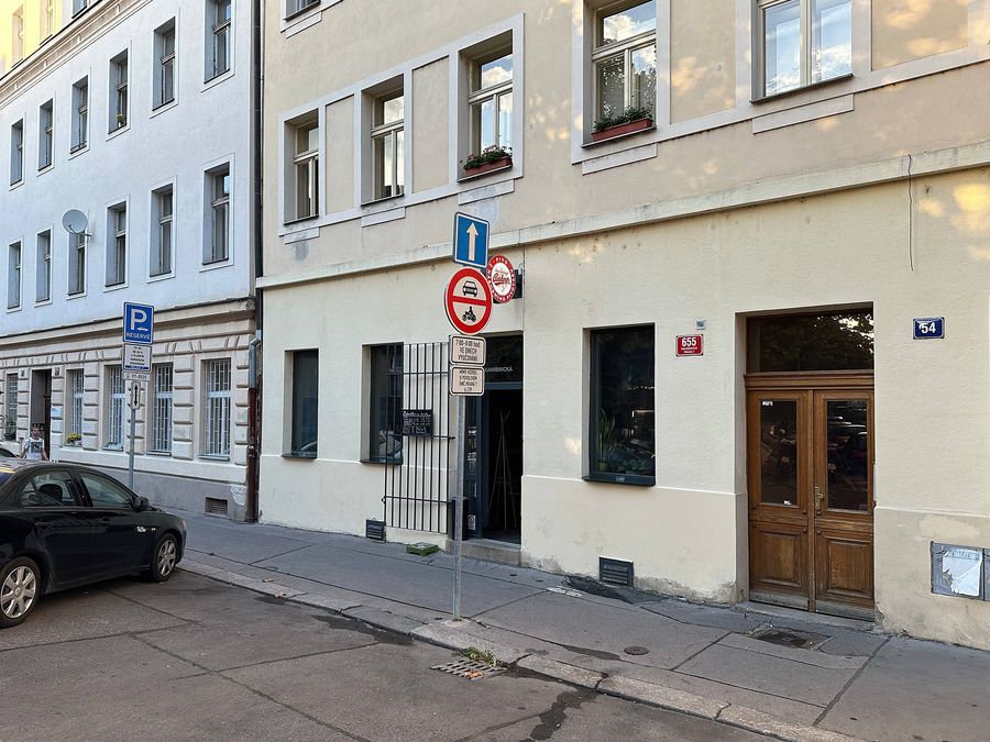 Bar v Kamenické ulici