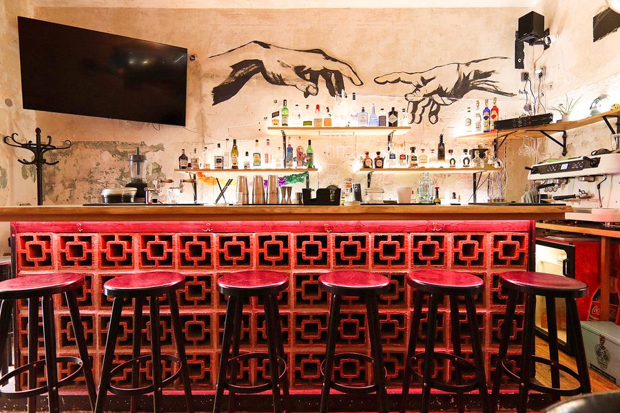 Kavárna v Korunní ulici